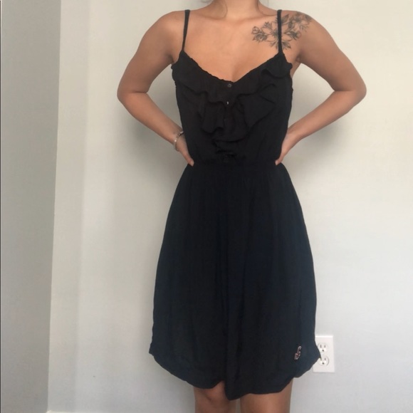 Hollister Dresses & Skirts - Hollister ruffled navy blue midi dress MED